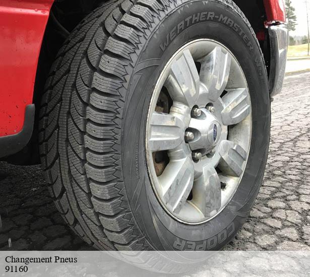 changement-de-pneus-conforme-aux-normes-champlan-91160-2